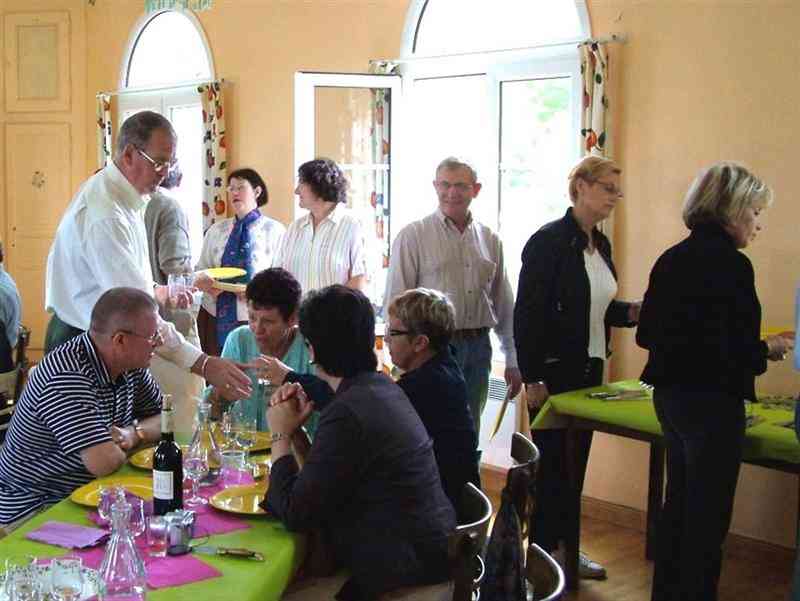 09_Im 60 (Balvay).jpg - Enfin le buffet...
